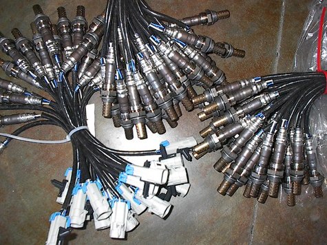 NTK ,DENSO,DELPHI,AND BOSCH 4 WIRES OXYGEN SENSORS