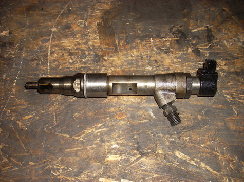 Ford 6.4L Fuel Injector Cores
