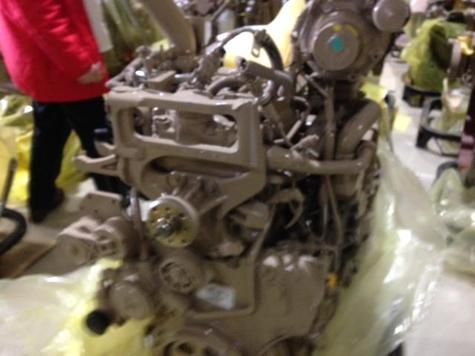 John Deere Engines (242 New Engines)